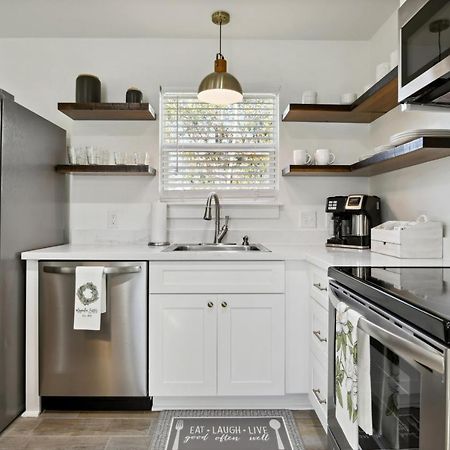 Vacation Rental Bay St Louis Walk To Beach, Dining, Shopping, And Nightlife Bay St. Louis Exteriör bild
