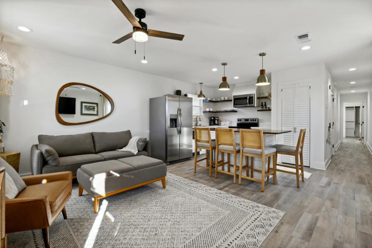 Vacation Rental Bay St Louis Walk To Beach, Dining, Shopping, And Nightlife Bay St. Louis Exteriör bild