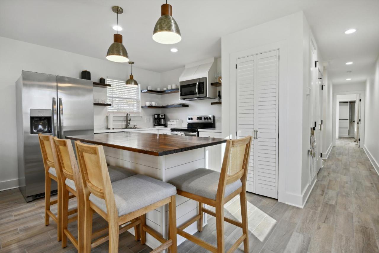 Vacation Rental Bay St Louis Walk To Beach, Dining, Shopping, And Nightlife Bay St. Louis Exteriör bild