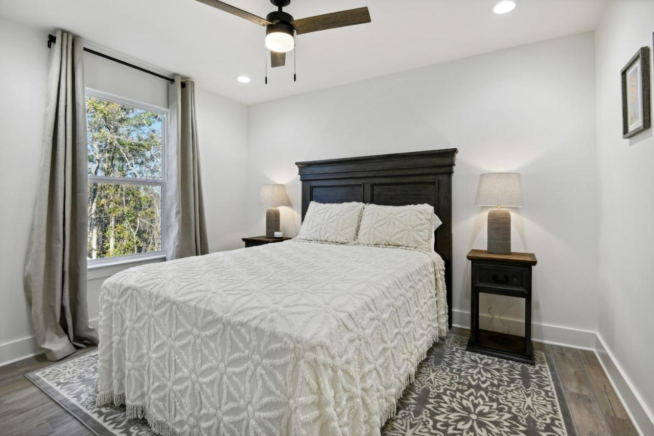 Vacation Rental Bay St Louis Walk To Beach, Dining, Shopping, And Nightlife Bay St. Louis Exteriör bild